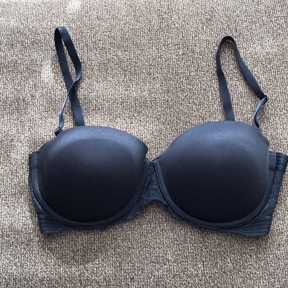 Maidenform Bra 38c - image 1